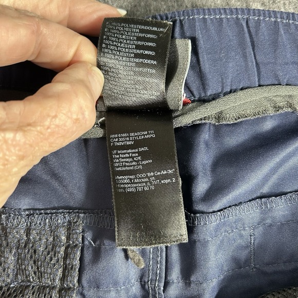 The North Face Mens Navy Blue Swim Trunks Size Medium Belted Liner Cut Out - Picture 6 of 7